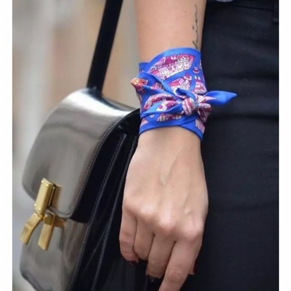 Symphony Scarfs Square Bandana Romantic Elegant Peach, Sky Blue, White EC - Picture 14 of 15